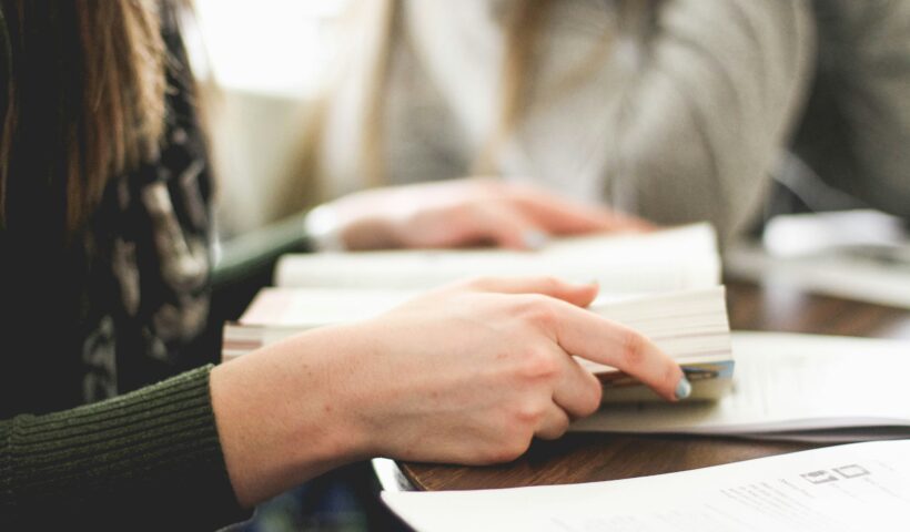 Como organizar seus estudos: dicas práticas para melhorar seu desempenho